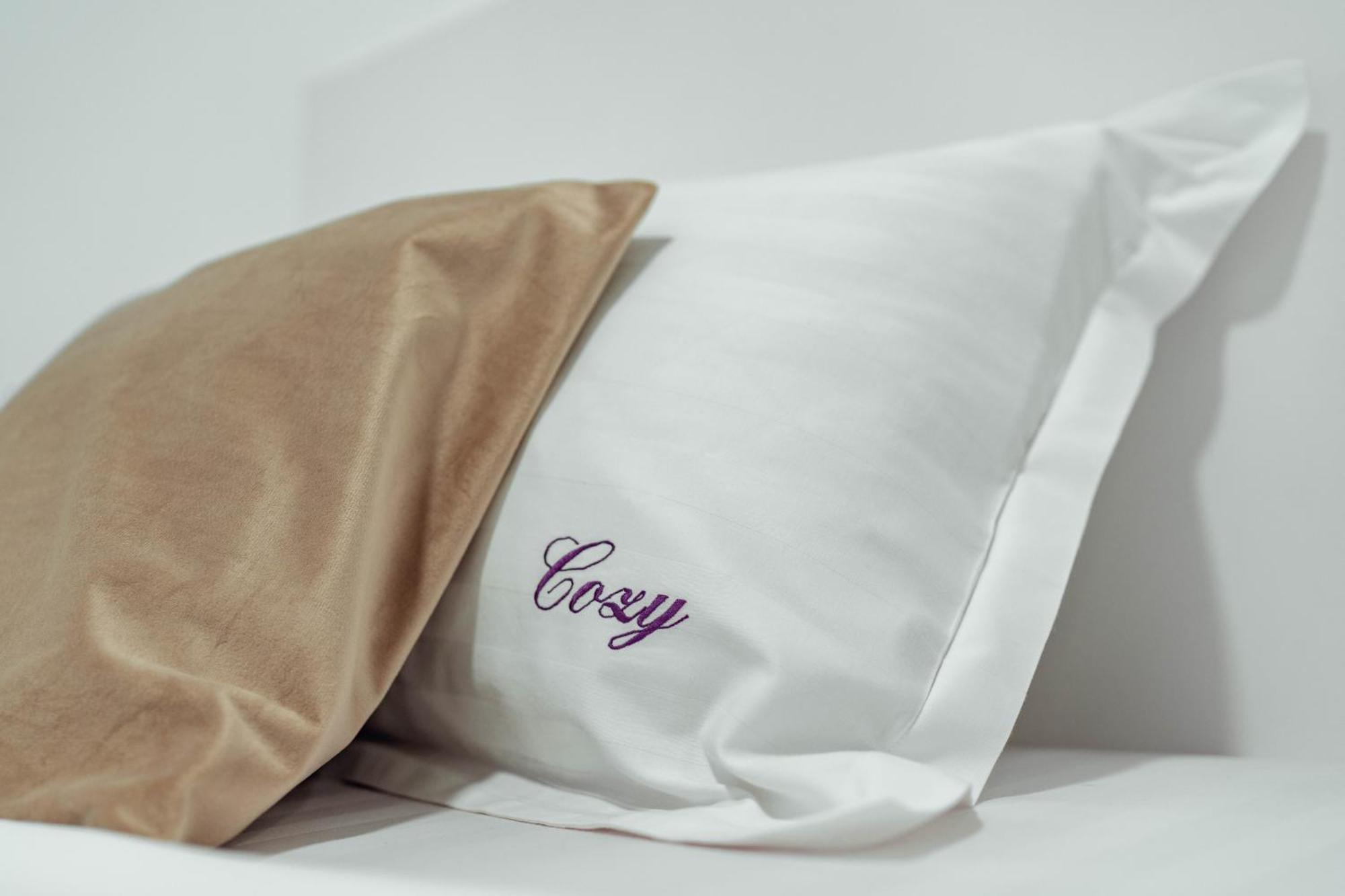 Cozy Apartments - One Residence ยาช ภายนอก รูปภาพ