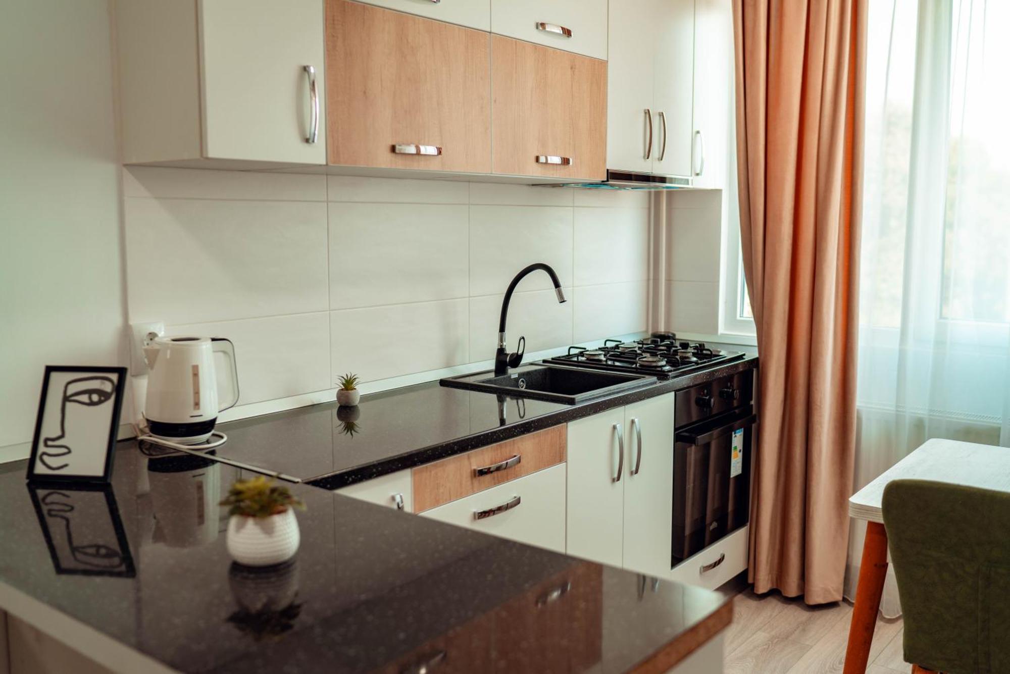 Cozy Apartments - One Residence ยาช ภายนอก รูปภาพ