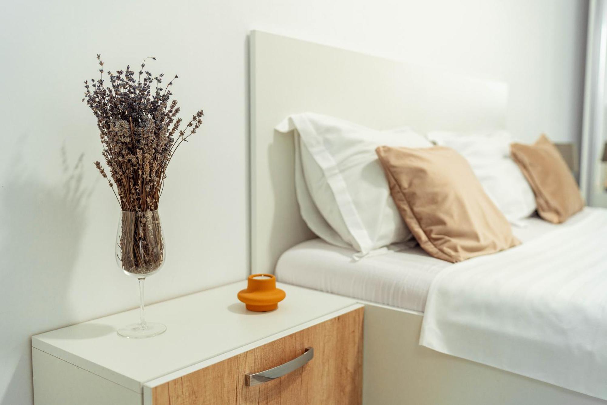 Cozy Apartments - One Residence ยาช ภายนอก รูปภาพ